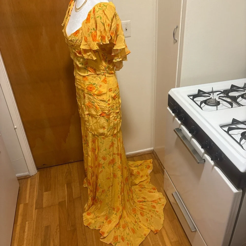 De La Valí Sevilla Apricot Floral Maxi Dress - Picture 3 of 9